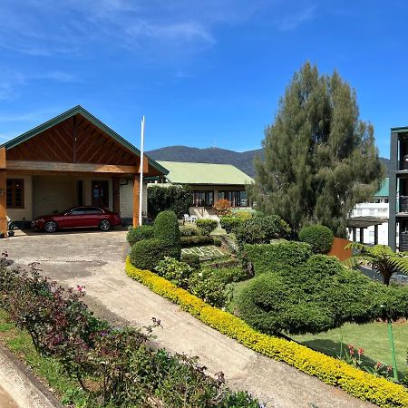 Tea Bush Hotel Nuwara Eliya Esterno foto