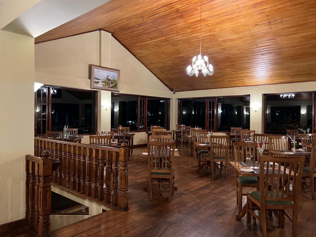 Tea Bush Hotel Nuwara Eliya Esterno foto